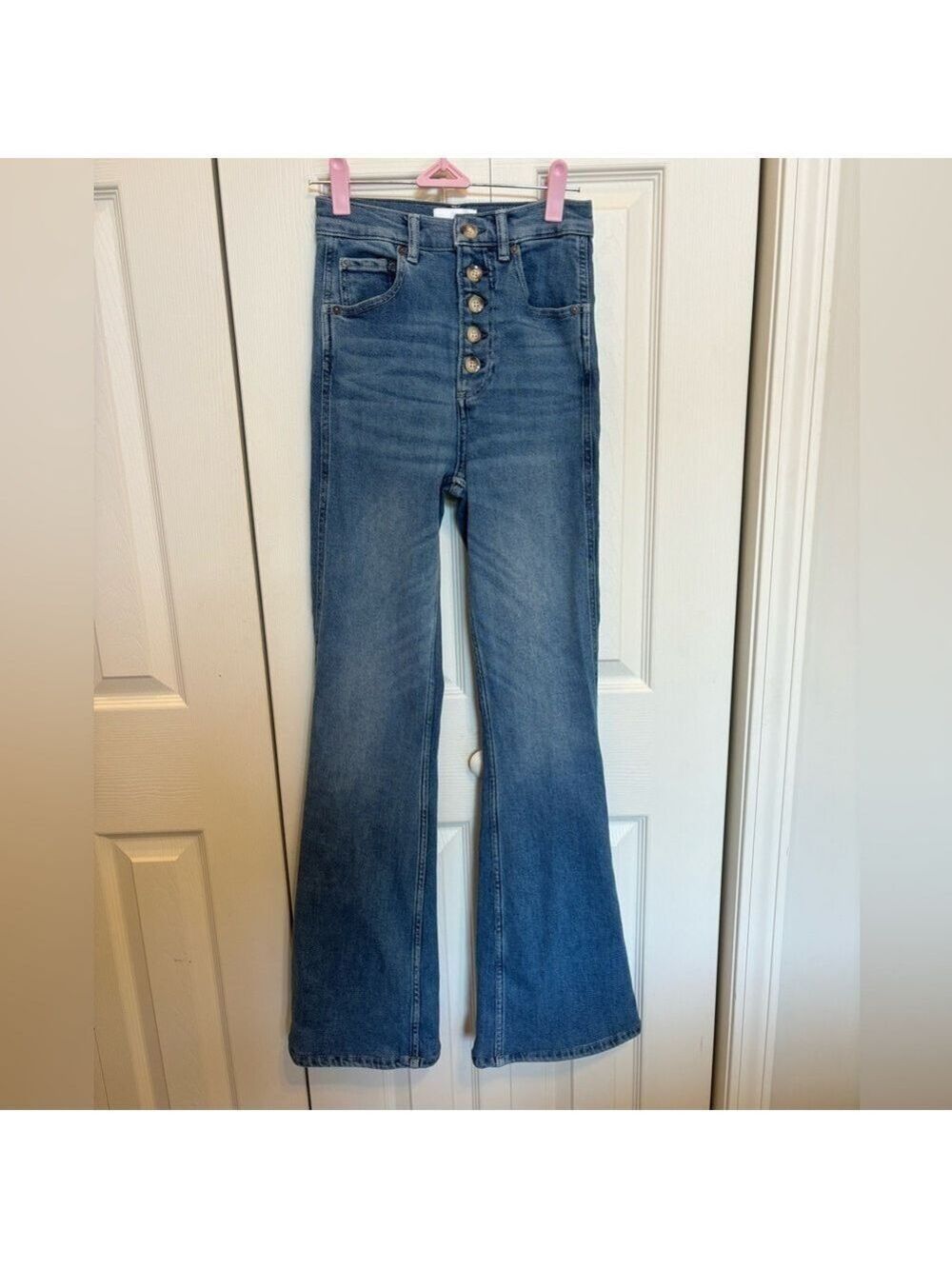 Boyish Jeans Button Fly Flare Leg 5 Pocket Jeans medium Wash Sz 24